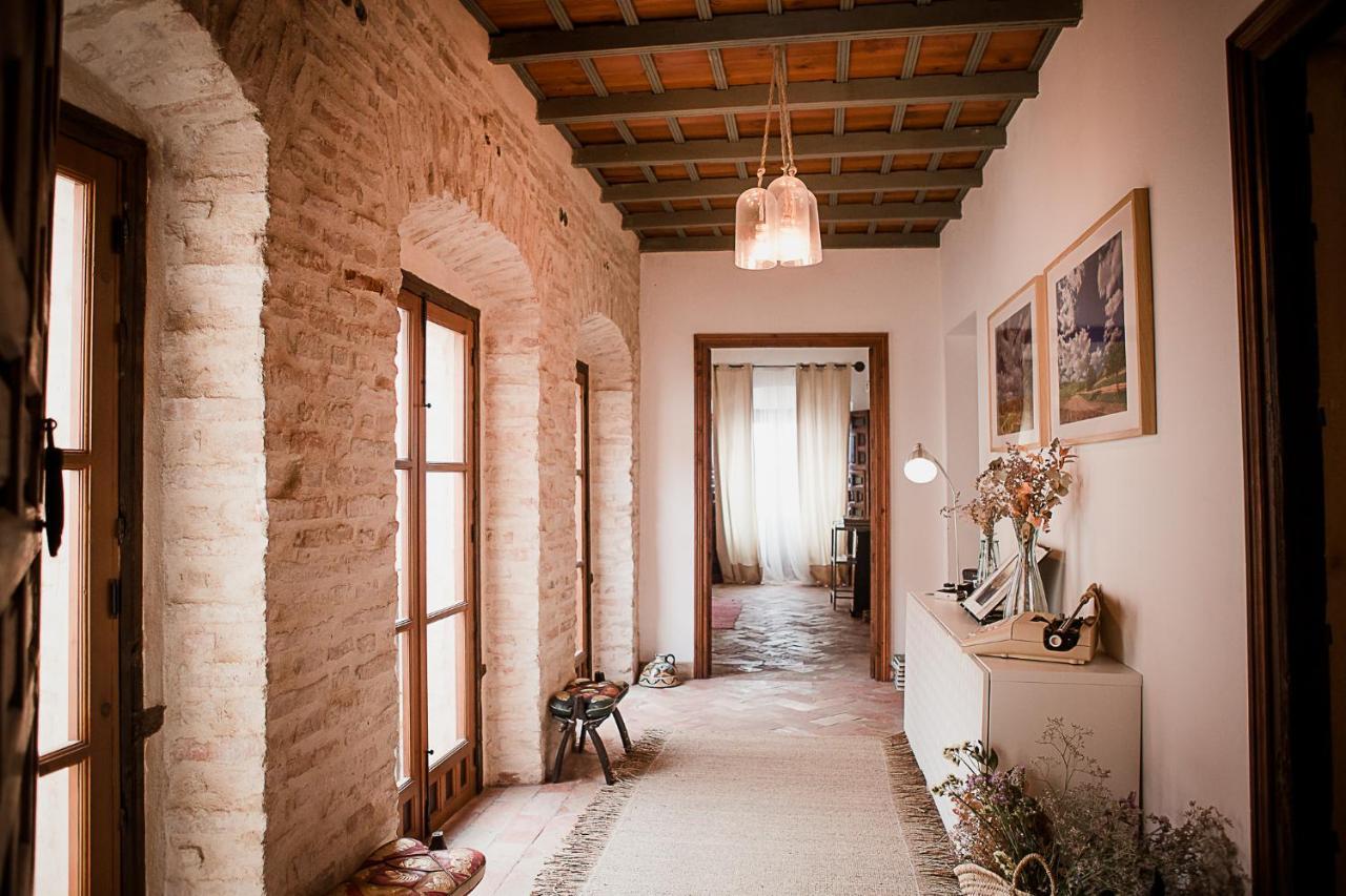 Frenteabastos Suites Cafe Hostal & Apartments Carmona  Exteriör bild
