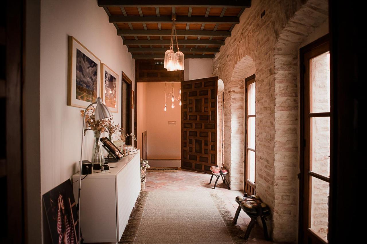 Frenteabastos Suites Cafe Hostal & Apartments Carmona  Exteriör bild
